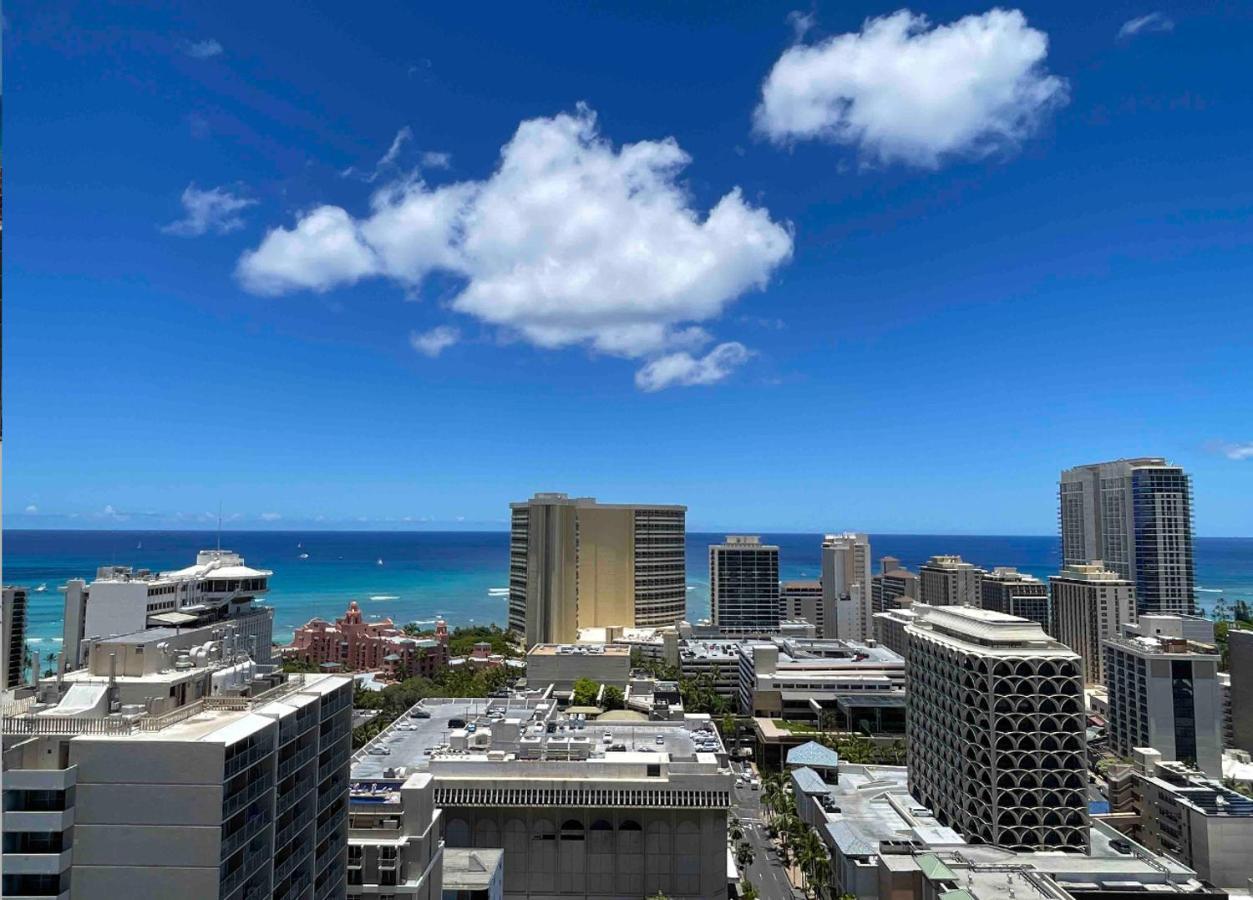 Appartamento 28th Floor Breathtaking Ocean View With A Kitchen-free Parking-corner Unit-king Bed Honolulu